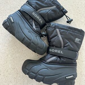 Sorel Black Snow Boots